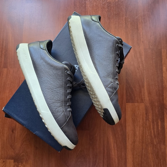 Cole Haan Mens Shoes, Sz 10 - Picture 1 of 16